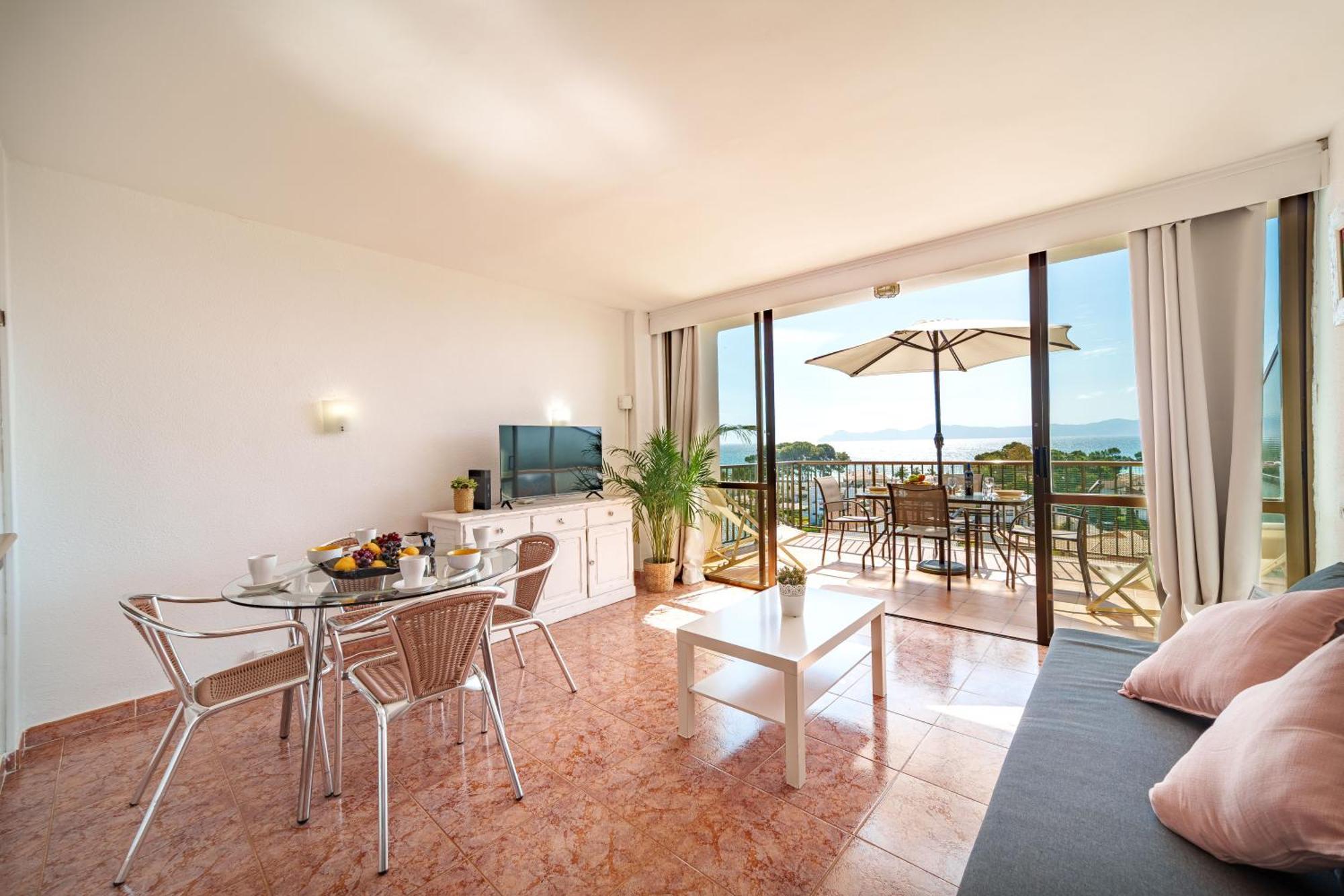 Apartment The Shell Ii, Beach Views And Pool 알쿠디아 외부 사진
