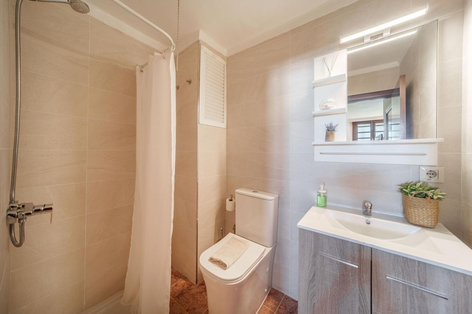 Apartment The Shell Ii, Beach Views And Pool 알쿠디아 외부 사진
