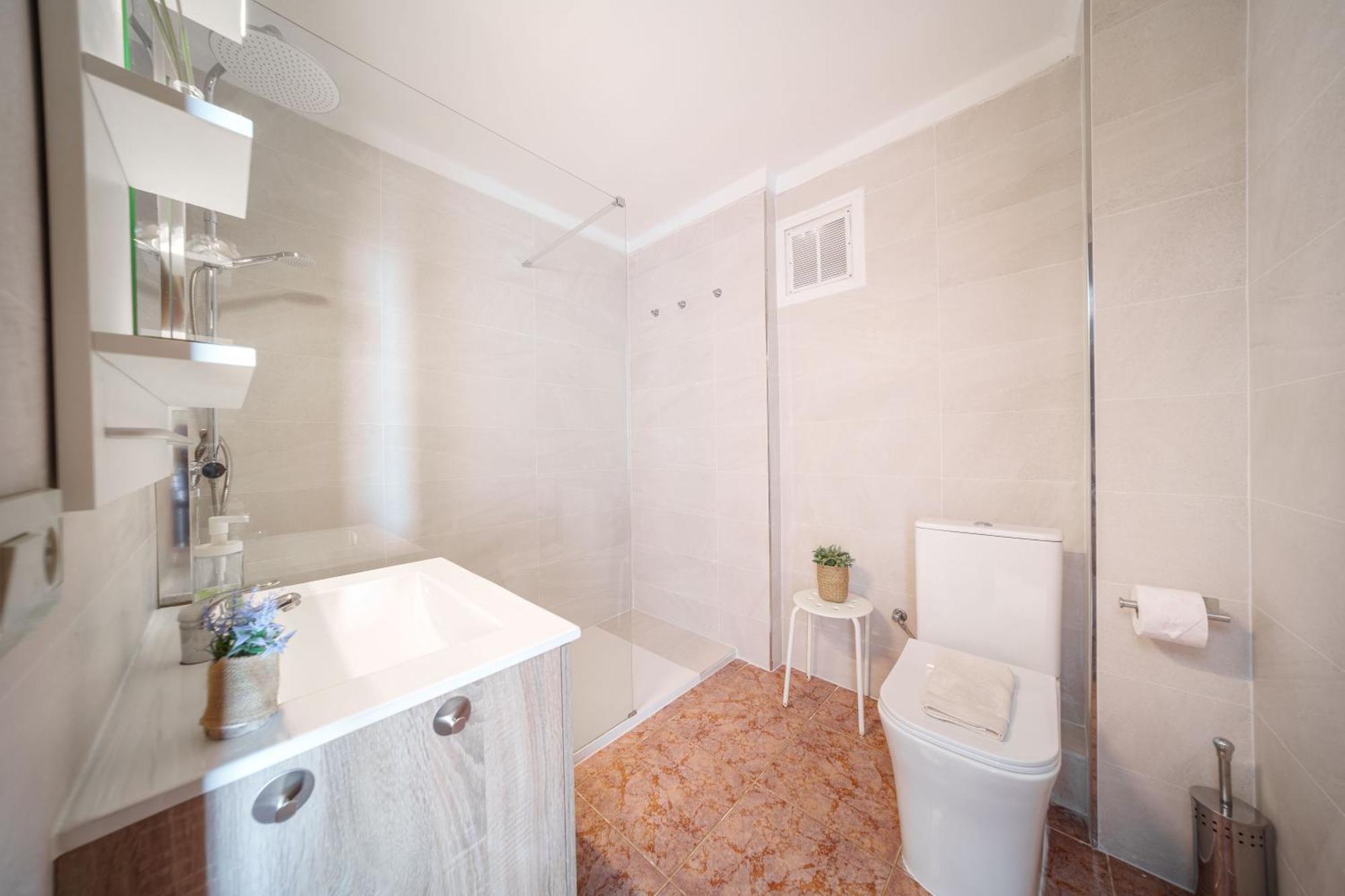 Apartment The Shell Ii, Beach Views And Pool 알쿠디아 외부 사진